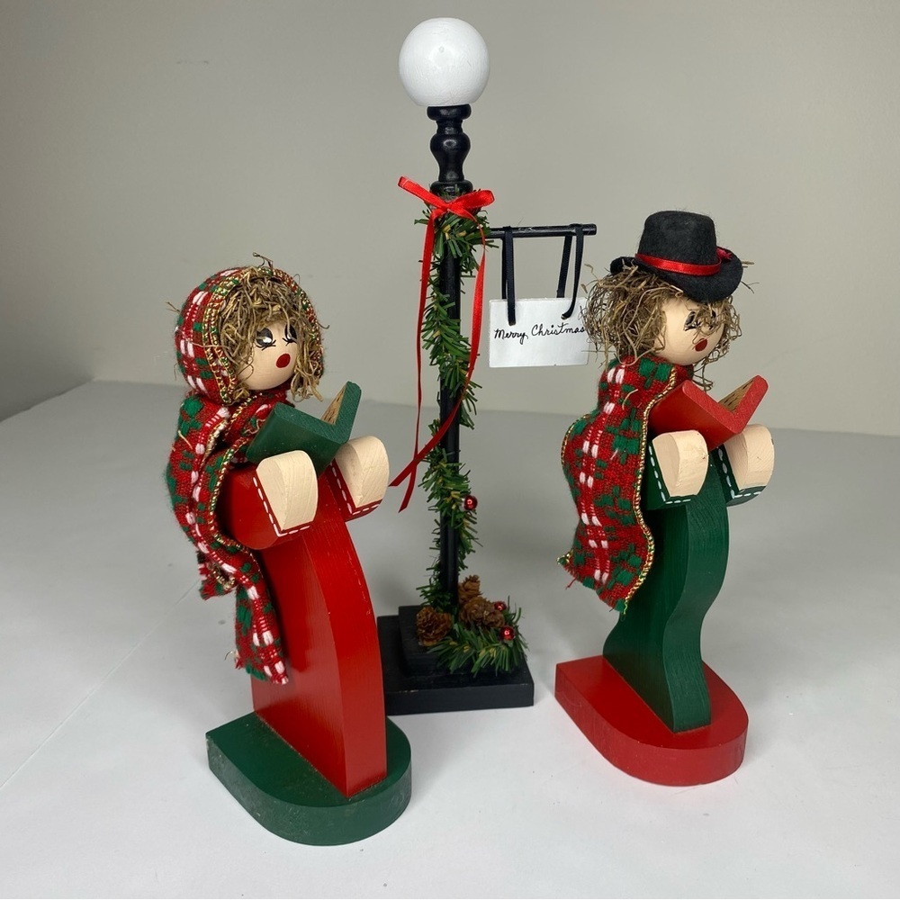 Vintage Classic Christmas Carolers Wood Base Set Of 3 Handmade Crafted